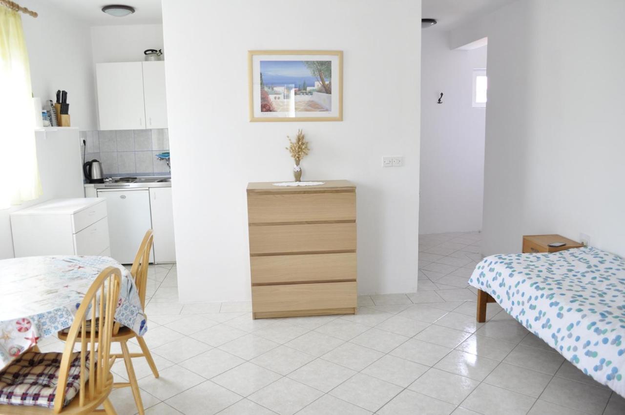 Apartment Vir 13686B エクステリア 写真